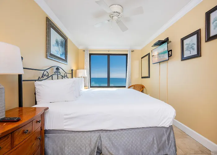 Apartment Island Winds West 573 *